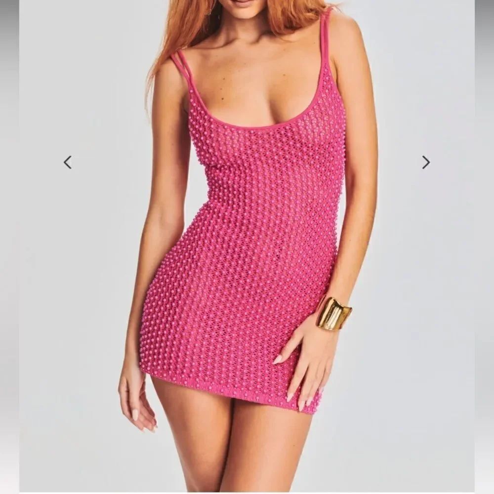 ROCCO CROCHET DRESS
Retrofête